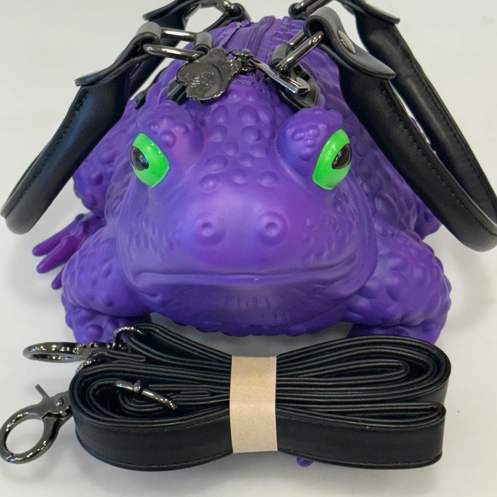 NEW Purple Official Windy Willow Frog Toad Purse Handbag Clutch - Picture 4 of 14